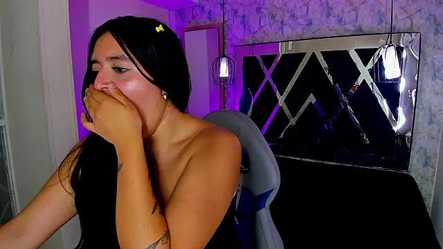 Miss_Scarlett22 Adlı Modelin Canlı XXX Sohbeti