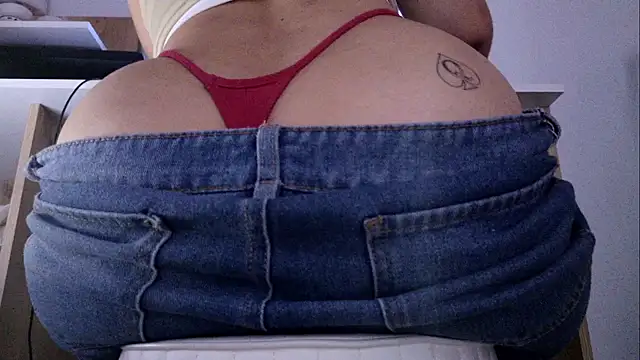 dulcepurnimaqos' Live XXX Chat