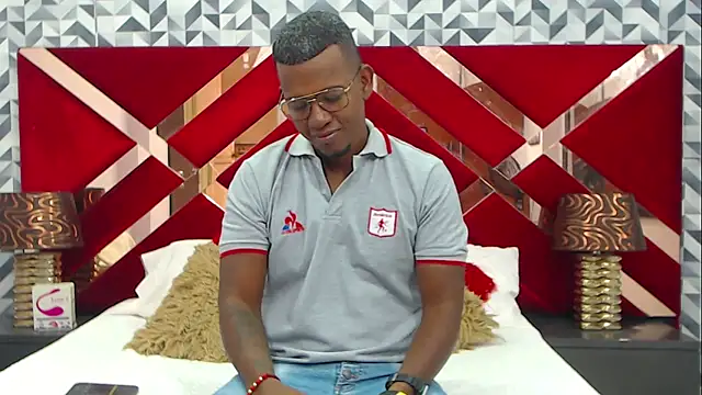 AndyCalifornia1 网络视讯表演