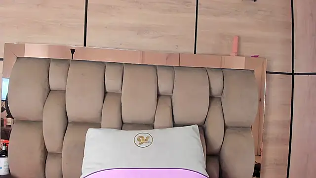 karol_lewiss 即時 XXX 聊天