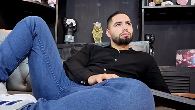 matteosantos 在線直播表演