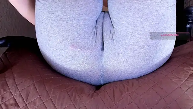 Chatroom XXX en direct de Cameltoe_squirt_inPants