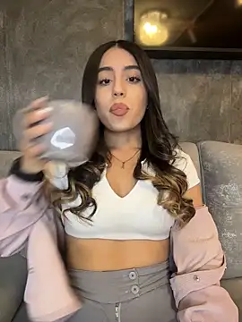 AbyThompson Chat XXX live