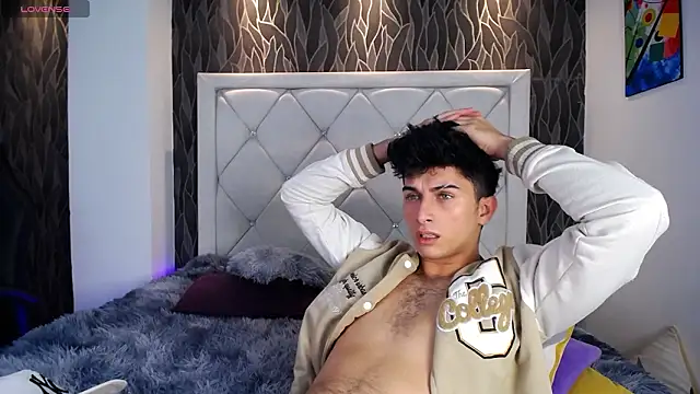 دردشة MrWilliseo الجنسية المباشرة