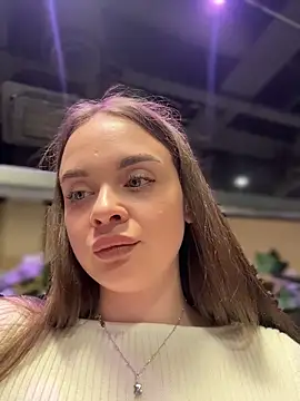 KristiRich Adlı Modelin Canlı XXX Sohbeti