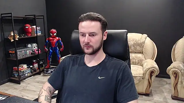 MihasikD: απευθείας συνομιλία ΧΧΧ