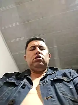 BigCristh79 Chat XXX in diretta