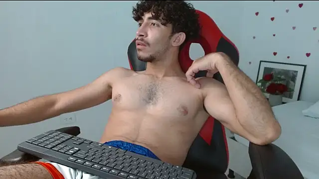 Caius_fox: απευθείας συνομιλία ΧΧΧ