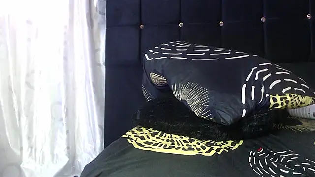 charlotte_brawn Webcam show