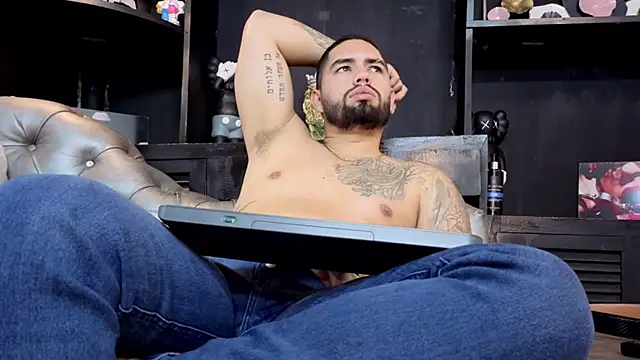 matteosantos 网络视讯表演