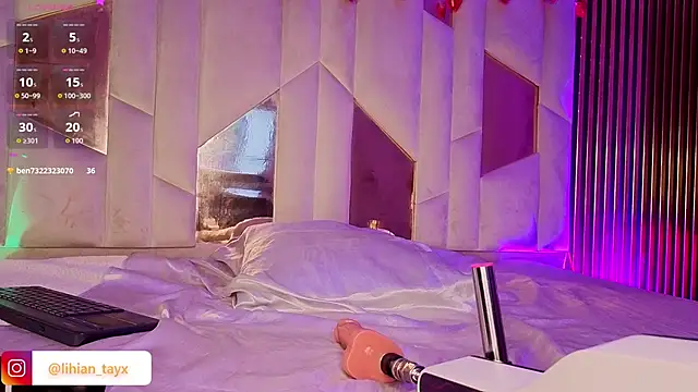 LIHIAN_TAYのウェブカメラショー