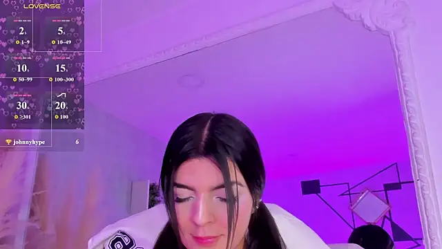 Živý XXX chat KarelyMitchel