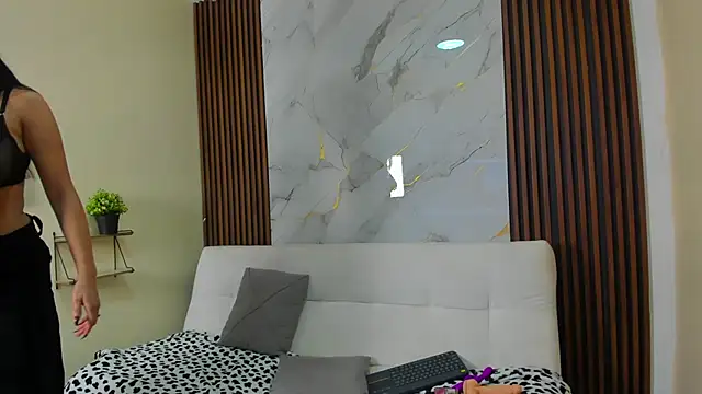 XXX chat uživo modela Sally_Black