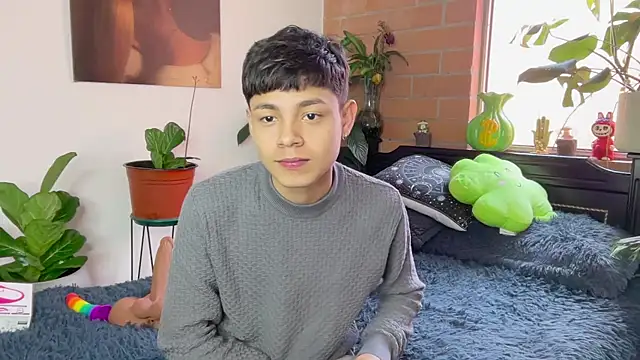 Chat XXX ao vivo de Andy_Belier23