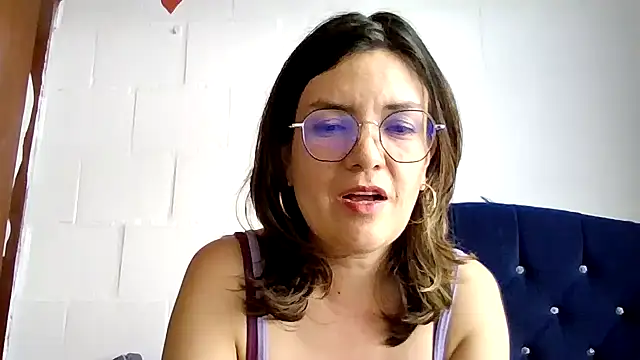 princessbella93 Chat XXX in diretta