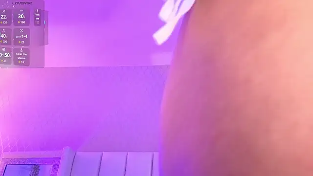 CristalHeart_ Chat XXX in diretta