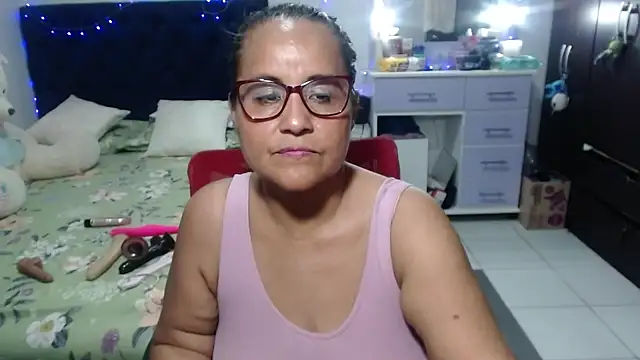 pervert_mommy_: διαδικτυακό σόου στην κάμερα