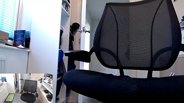 RicRockhard 即時 XXX 聊天