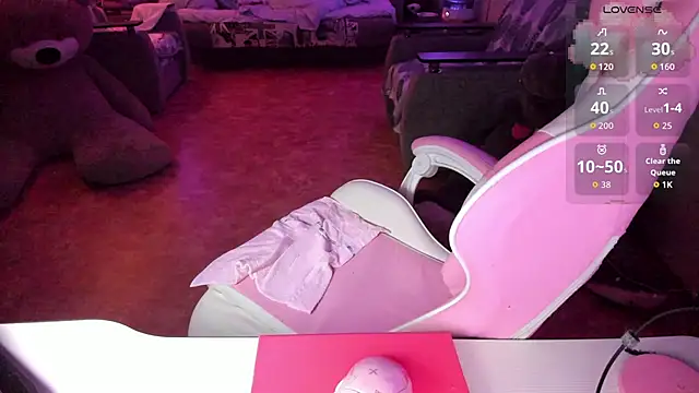 XXX chat uživo modela MoonDust