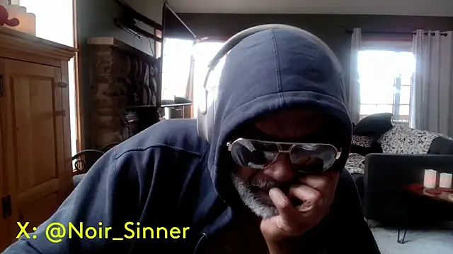 sinnernoir Show in webcam