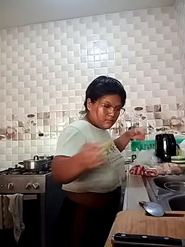 vea_m Adlı Modelin Canlı XXX Sohbeti