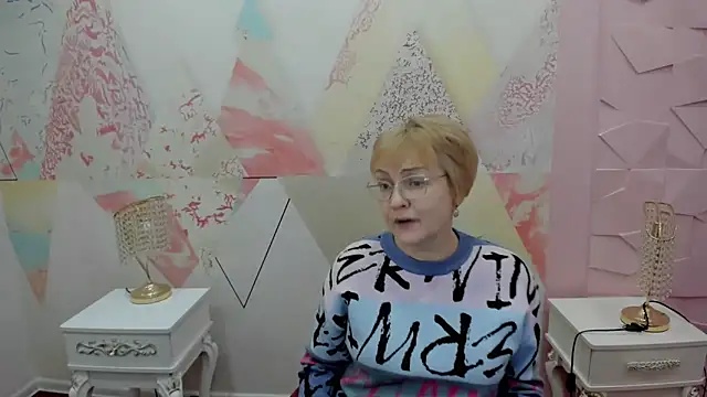 Helga_amo1's Webcam Show