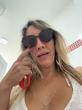 Gatitacarlita's Webcam Show