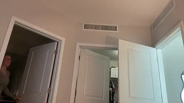 xoxoxjenn's Webcam Show