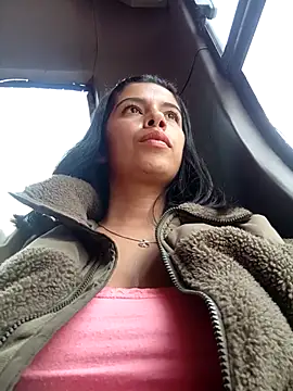 Nathaly_12: απευθείας συνομιλία ΧΧΧ