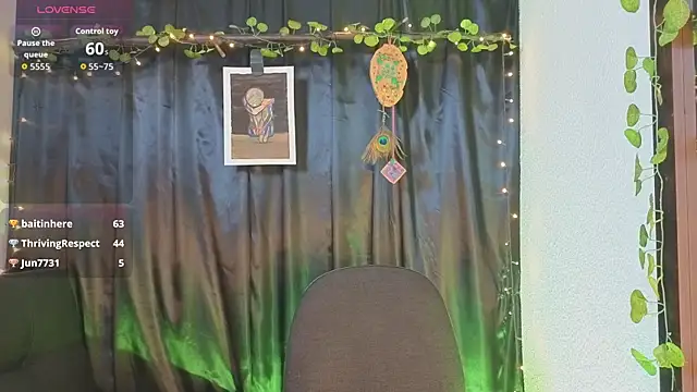 LeanaMaturee's Webcam Show