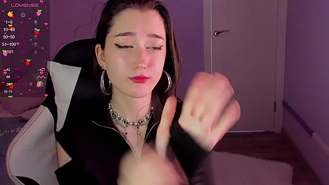 Chat XXX en directo de Vodka_Ramfi