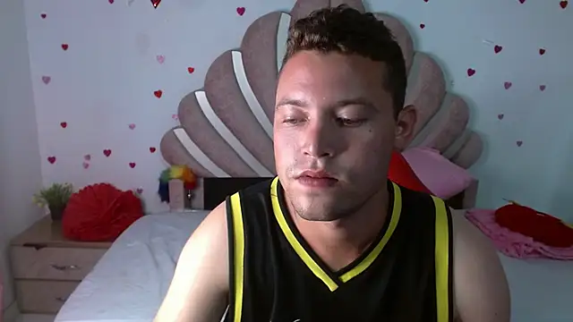 sven_fox723 在線直播表演