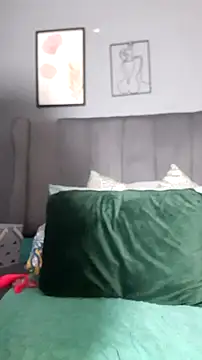 Chat +18 de PearlSexxy69 ao vivo