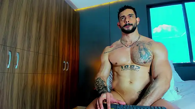 Онлайн чат XXX massimo_visconti