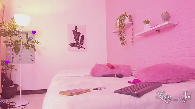 Lucyanajoi Chat XXX in diretta