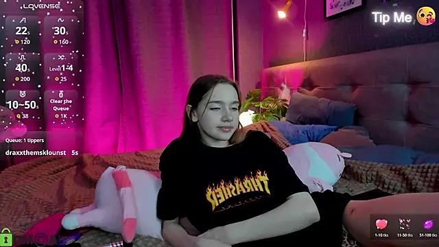 Lesi_Moonie01's Live XXX Chat