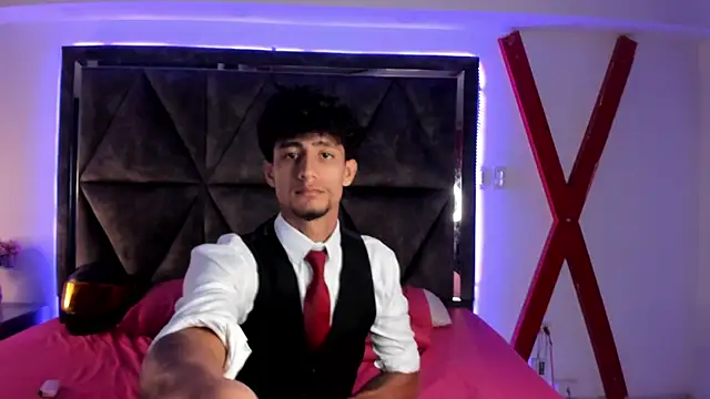 MaxiimoRomano_ webcam show