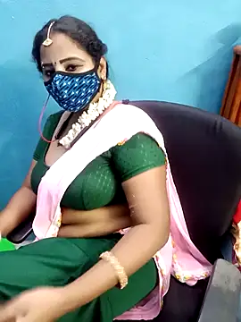 Chat XXX en directo de tamil_Vennila