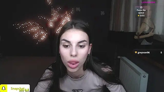 EmmyGreans 라이브 XXX 채팅