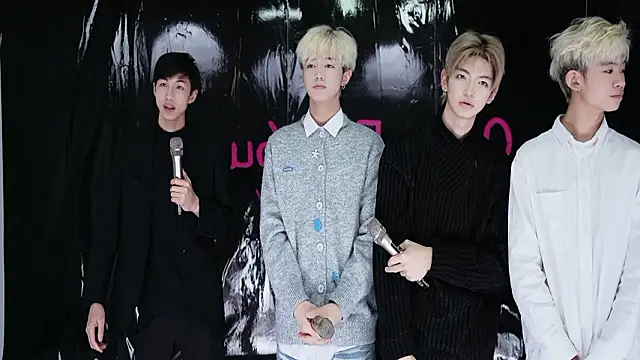 Chat XXX en directo de sweetboys666