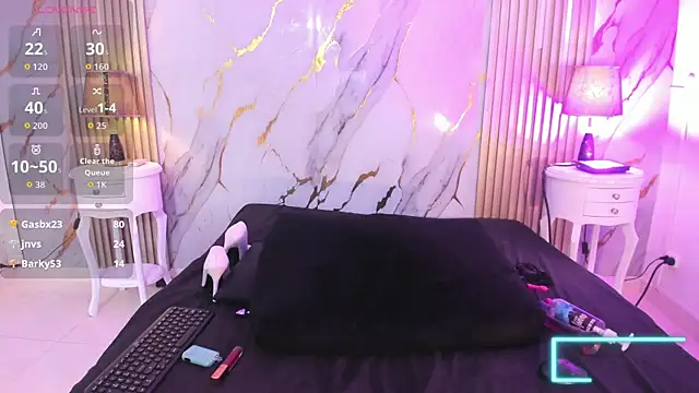 AprillRoss' Live XXX Chat