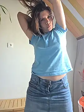 Lina_lou4のライブXXXチャット