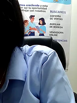 MAYE__13 即時 XXX 聊天