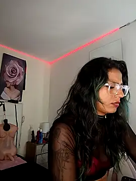 SamathaMay élő XXX-chatje