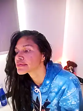 Czat XXX na żywo – _aish_a