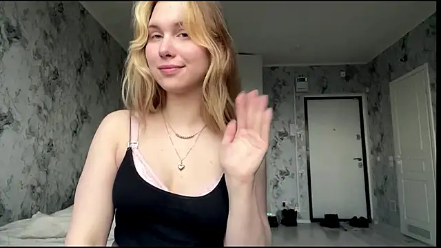 ShariLappas: вебкам-шоу