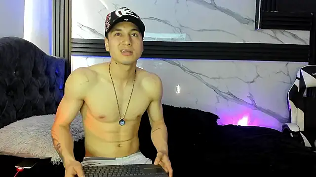 Show modela ThiagoFerrero_Hot na web-kameri