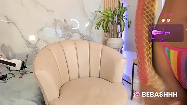 Fyre_divine Chat XXX live