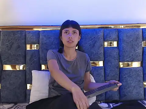 _nanah45 라이브 XXX 채팅