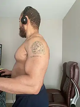 Fathero1timeのライブXXXチャット